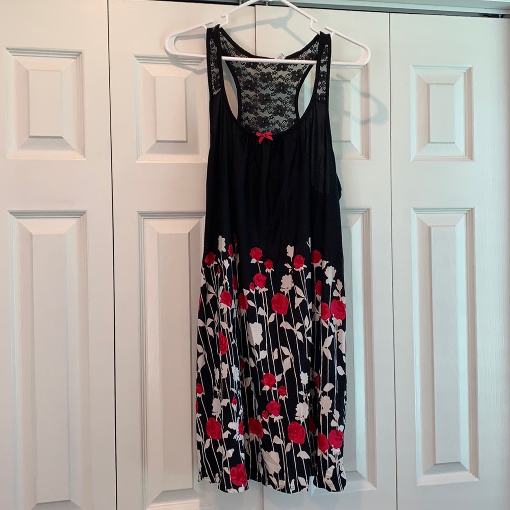 George Floral Black Nightgown Size XL